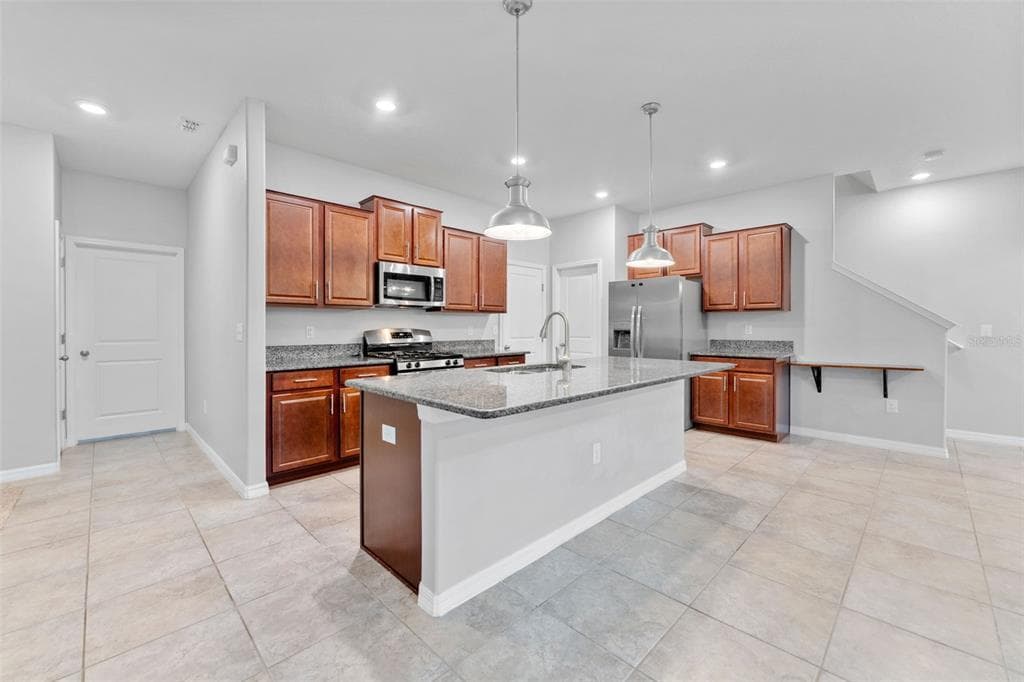 16912 RED BRICK LANE, LAND O LAKES, FL 34638 — zdjęcie 3