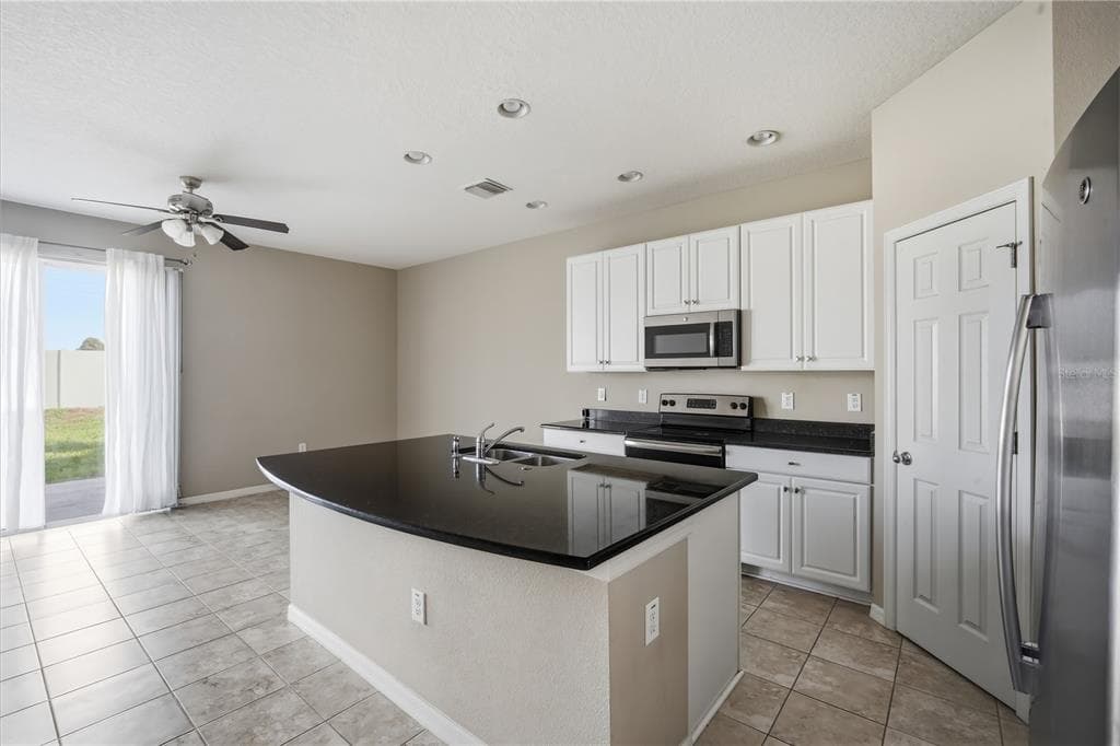 7031 WOODCHASE GLEN DRIVE, RIVERVIEW, FL 33578 — zdjęcie 5