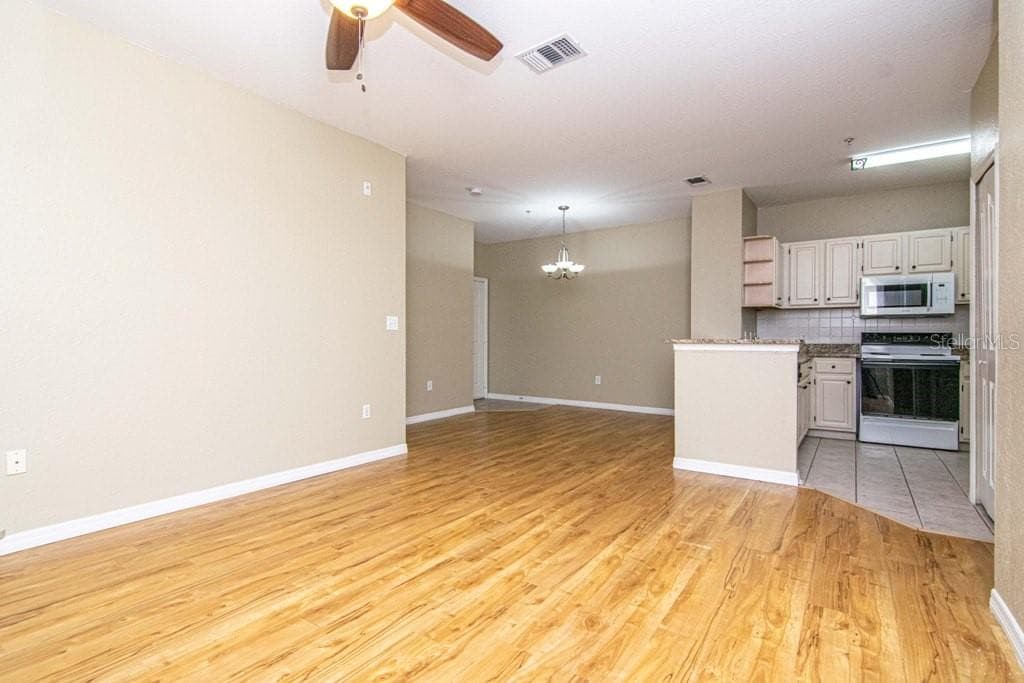 5713 LEGACY CRESCENT PLACE # 101, RIVERVIEW, FL 33578 — zdjęcie 4