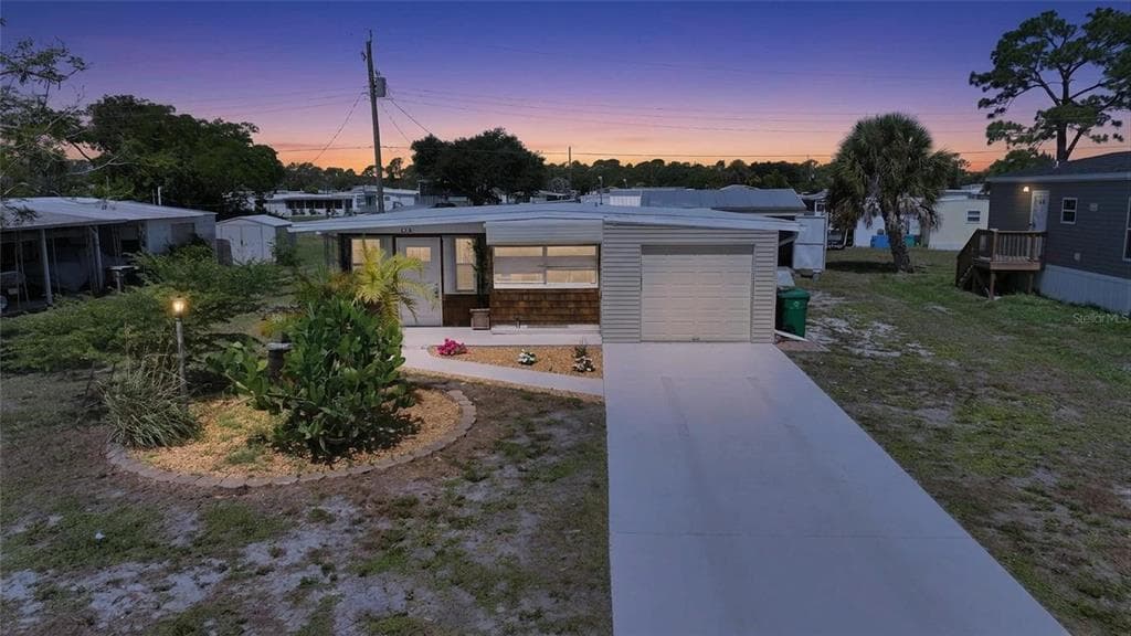 658 VIA CALA, ENGLEWOOD, FL 34224