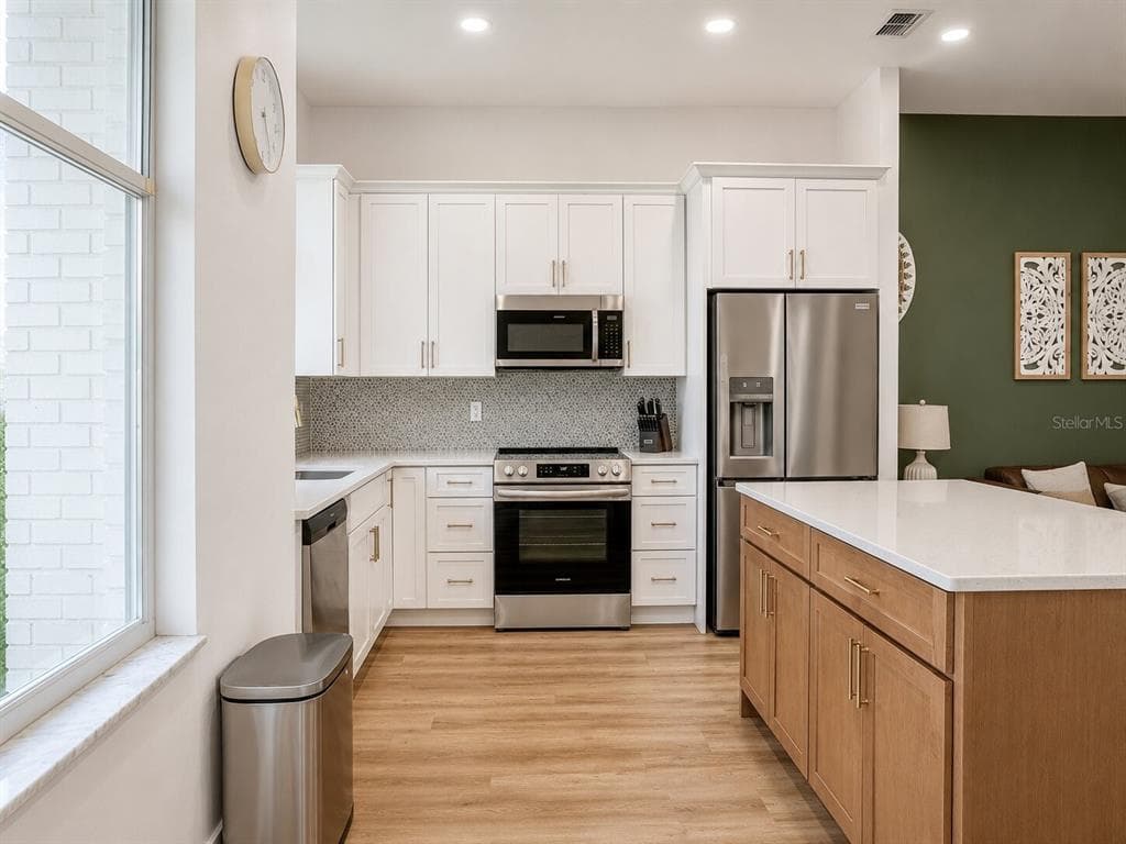 297 N LAKE JESSUP AVENUE, OVIEDO, FL 32765 — zdjęcie 3