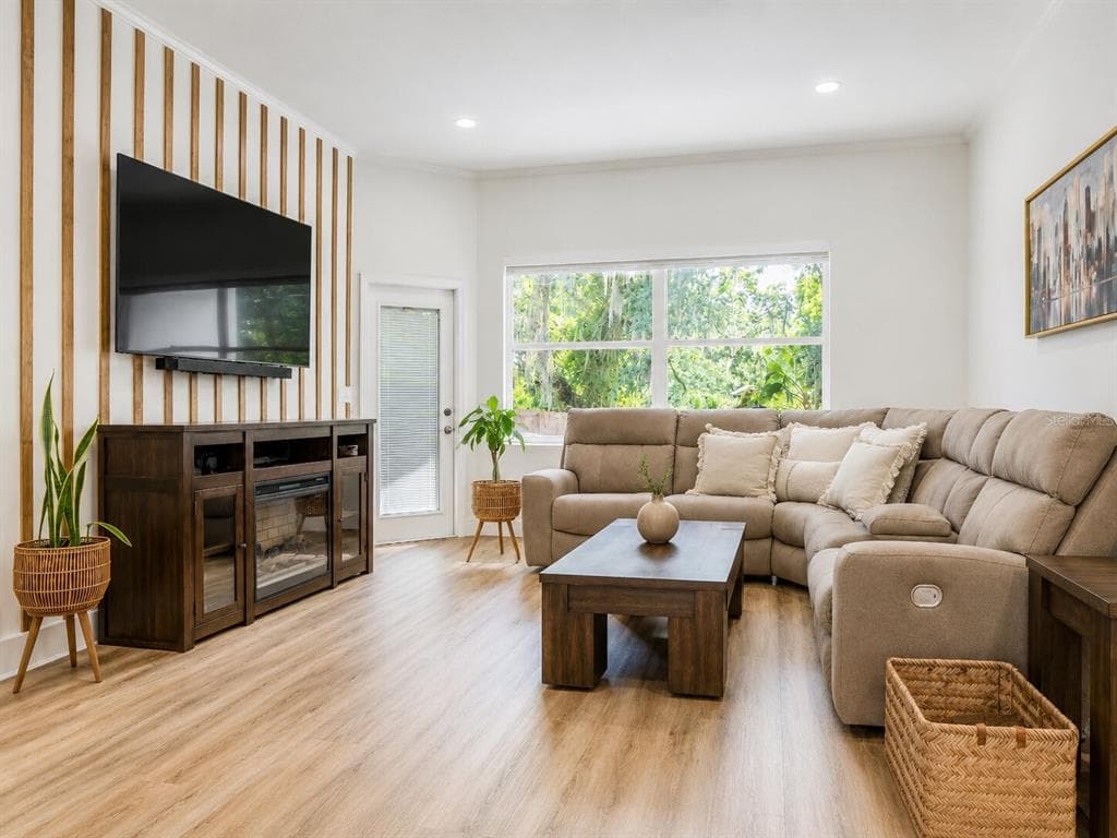 297 N LAKE JESSUP AVENUE, OVIEDO, FL 32765 — zdjęcie 4