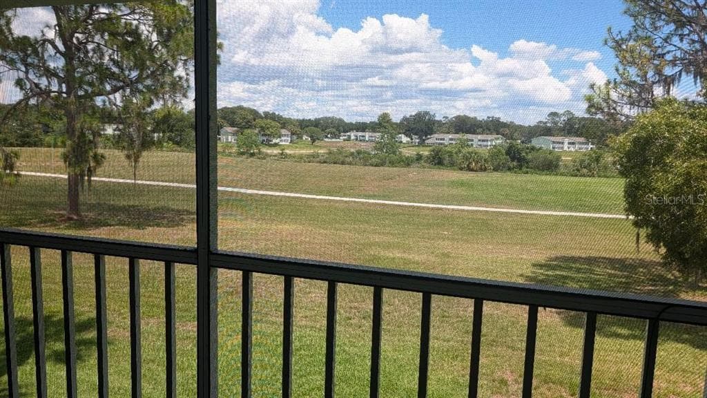 458 FAIRWAYS CIRCLE # 201, OCALA, FL 34472 — zdjęcie 4