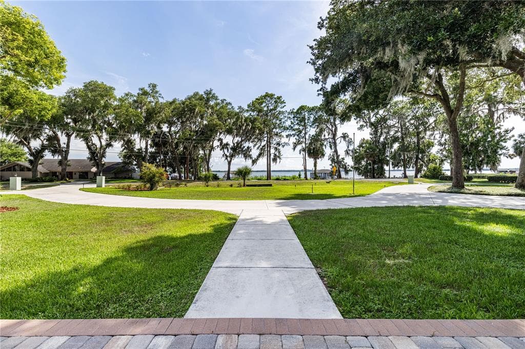 32834 LAKESHORE DRIVE, TAVARES, FL 32778 — zdjęcie 3