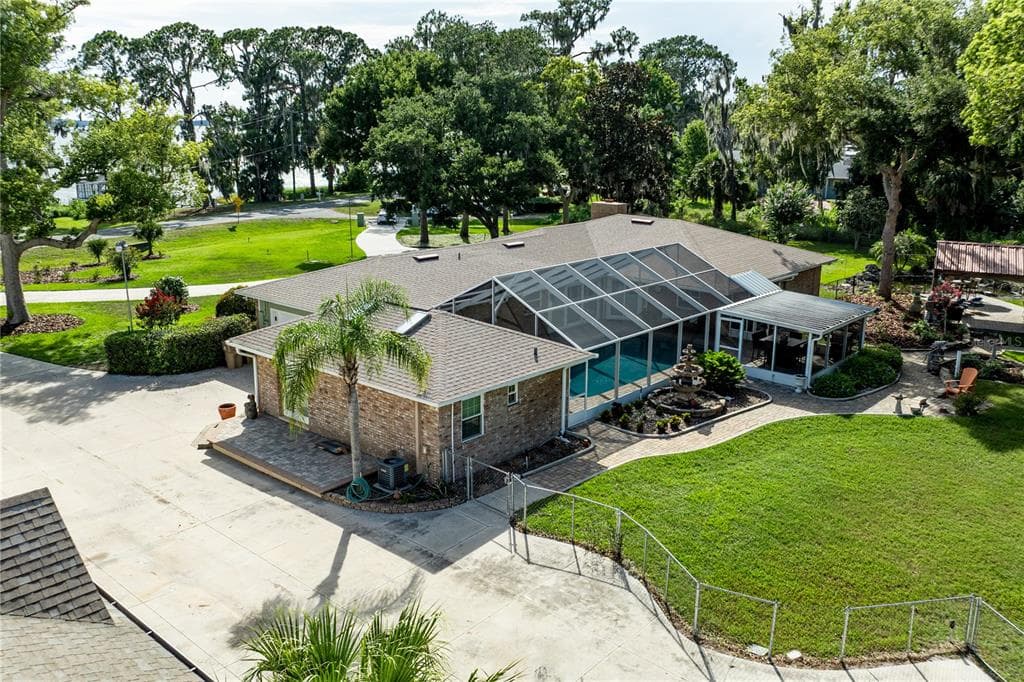 32834 LAKESHORE DRIVE, TAVARES, FL 32778 — zdjęcie 5