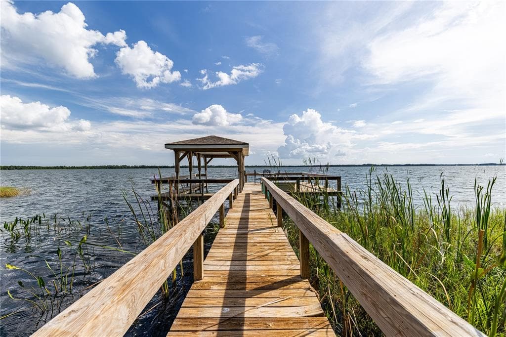 32834 LAKESHORE DRIVE, TAVARES, FL 32778 — zdjęcie 4