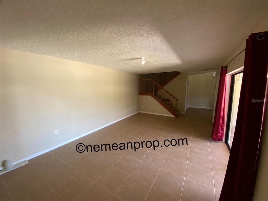 2949 POPLAR AVENUE, LEESBURG, FL 34748 — zdjęcie 4