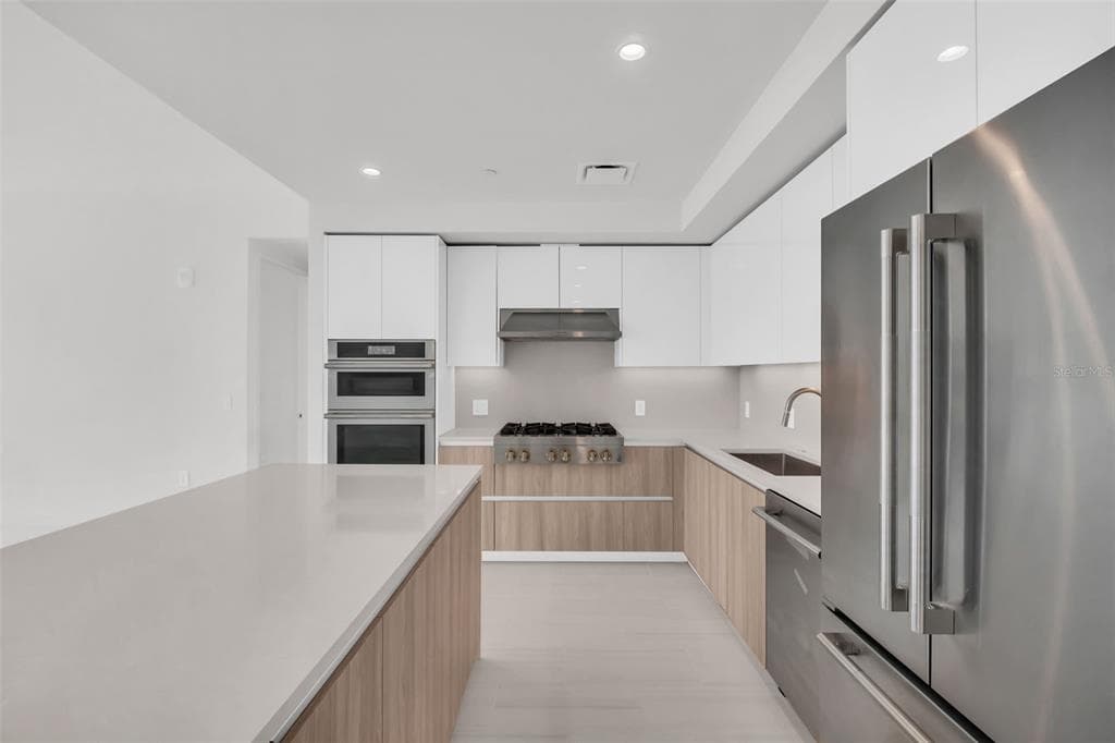 400 CENTRAL AVENUE # 3606, ST PETERSBURG, FL 33701 — zdjęcie 4
