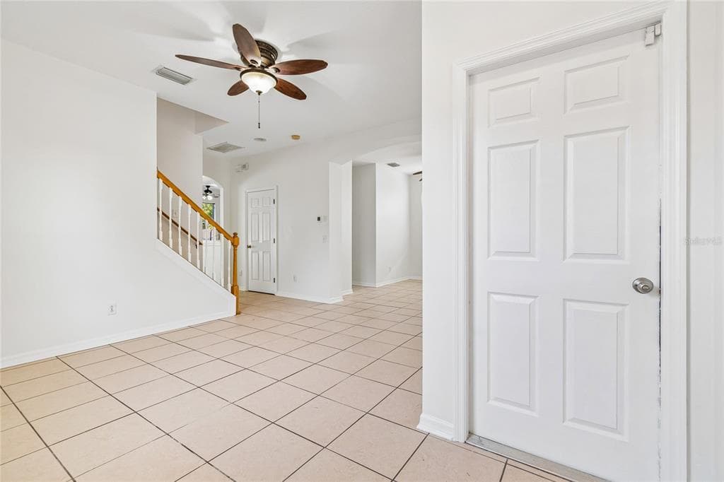 915 WINDTON OAK DRIVE, RUSKIN, FL 33570 — zdjęcie 4