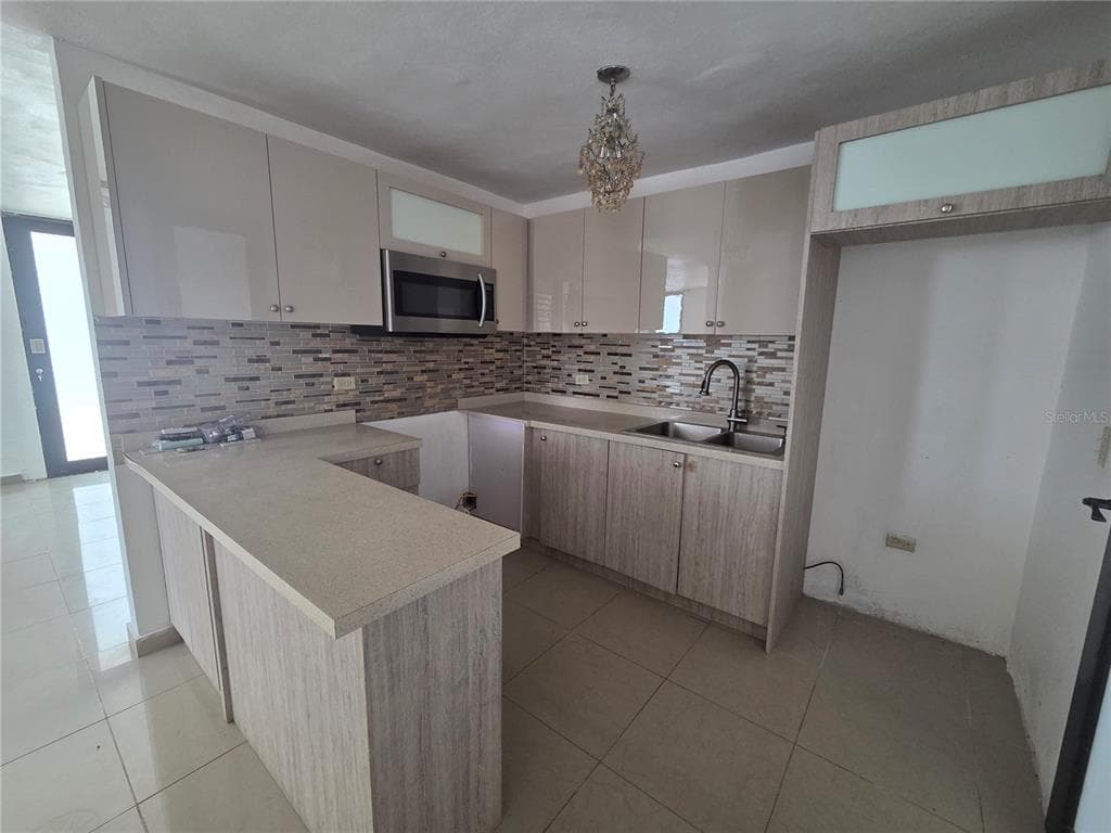24 calle 35 VILLA CAROLINA, CAROLINA, PR 00983 — zdjęcie 2