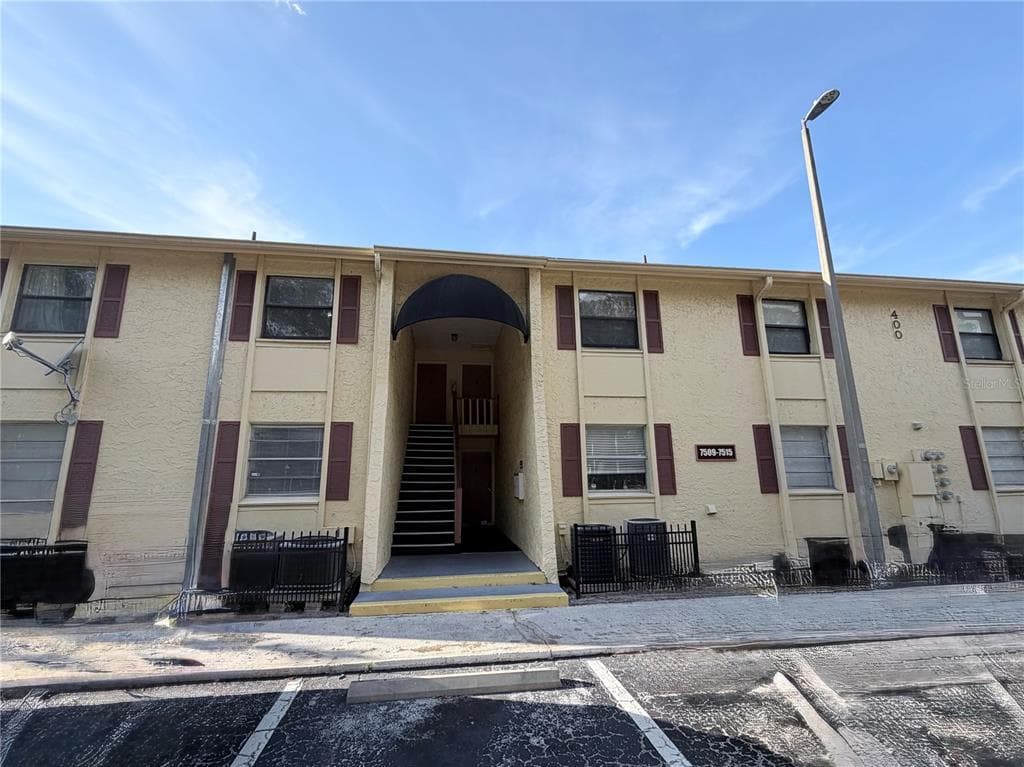 7513 ABONADO RD # 7513, TAMPA, FL 33615