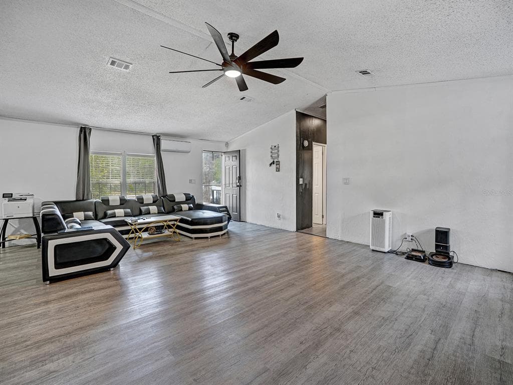 12845 CASA BIANCA AVENUE, NEW PORT RICHEY, FL 34654 — zdjęcie 4