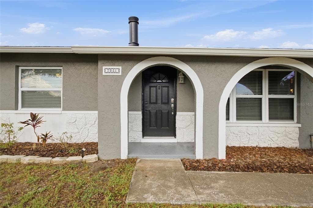 7941 SMOKETREE COURT, LARGO, FL 33773 — zdjęcie 4