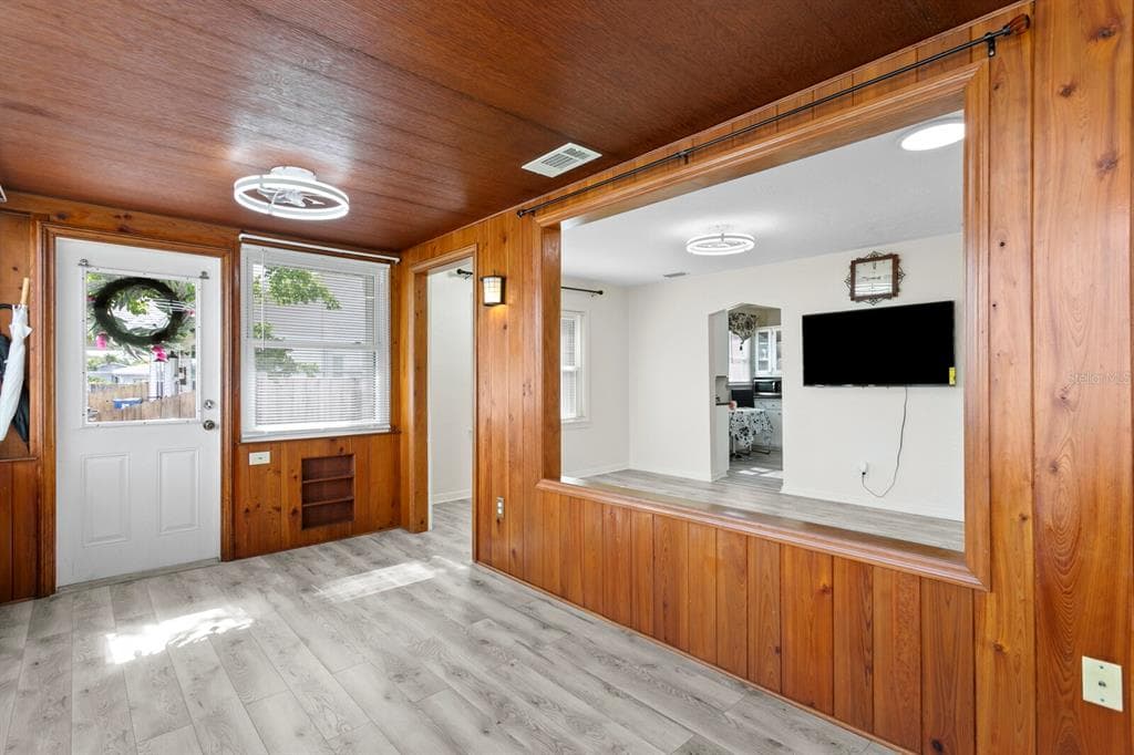3152 13TH AVENUE N, ST PETERSBURG, FL 33713 — zdjęcie 3