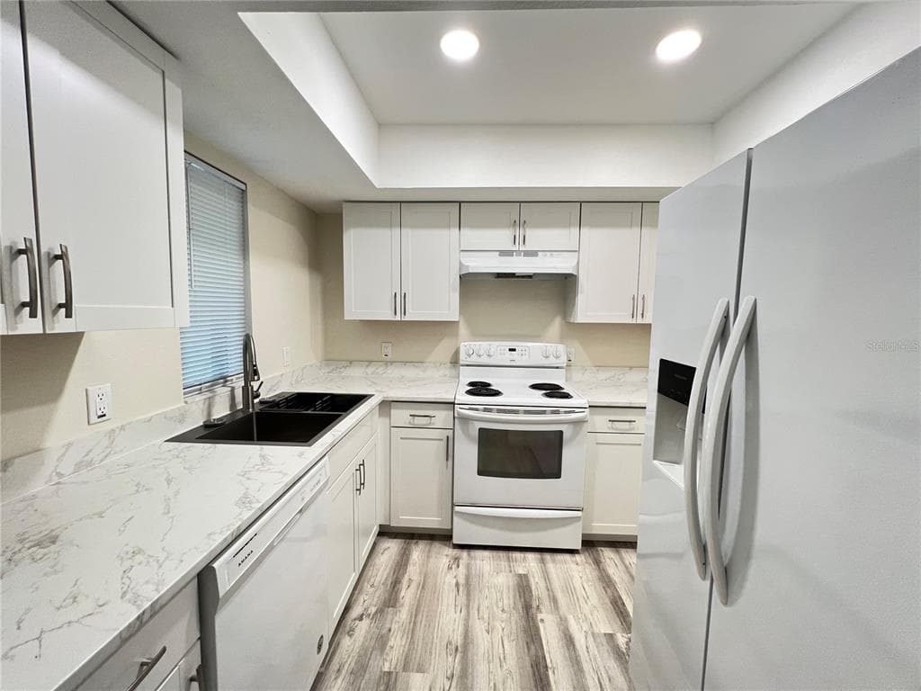 572 SE FAIRWAYS LANE # N204, OCALA, FL 34472 — zdjęcie 5