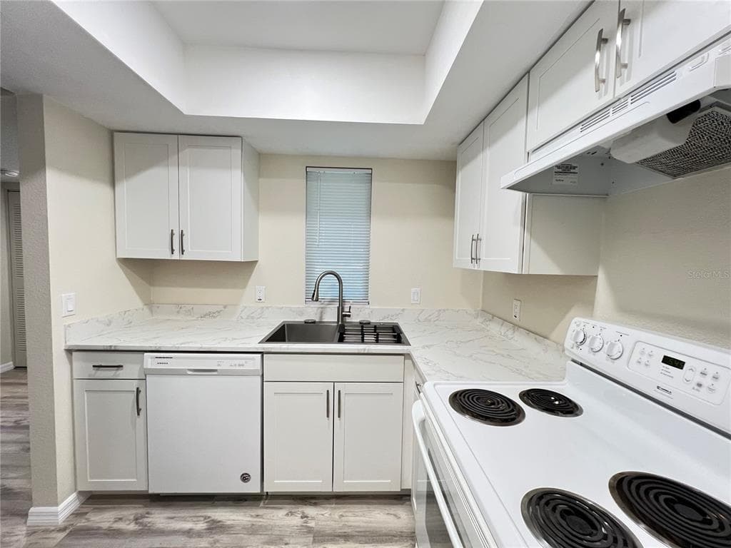 572 SE FAIRWAYS LANE # N204, OCALA, FL 34472 — zdjęcie 4