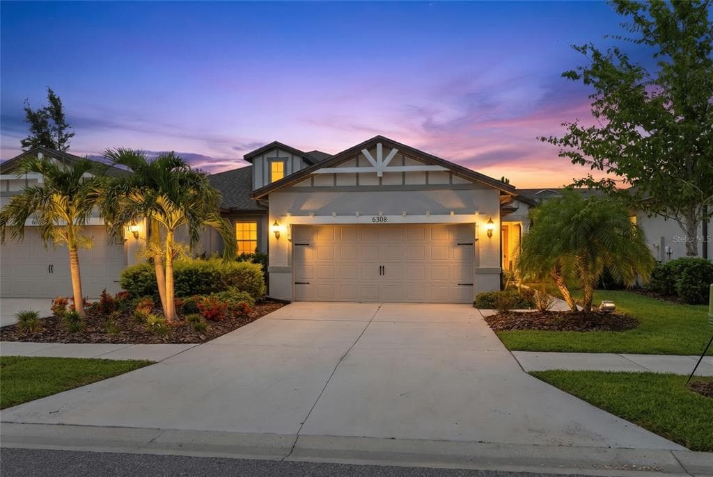 6308 MOORING LINE CIRCLE, APOLLO BEACH, FL 33572