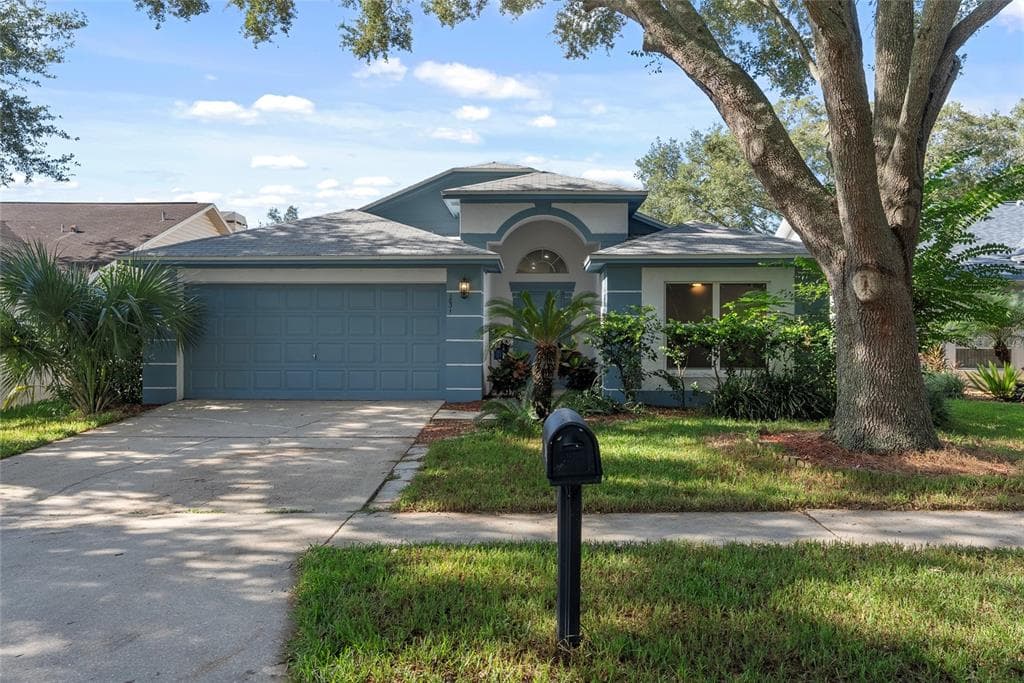 1831 ERIN BROOKE DRIVE, VALRICO, FL 33594