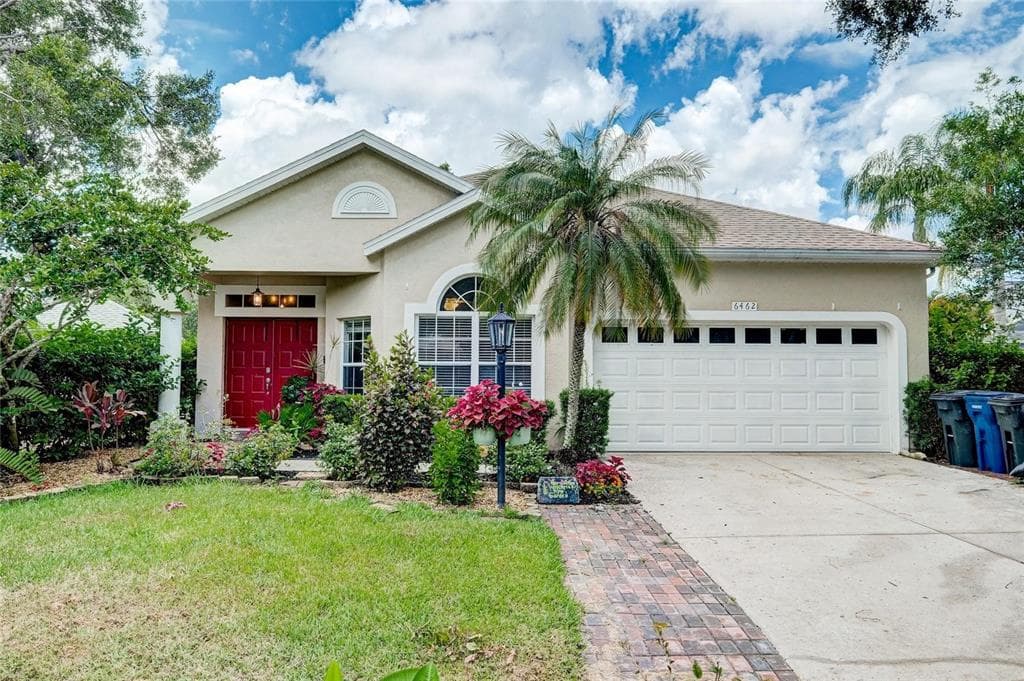 6462 GOLDEN LEAF COURT, LAKEWOOD RANCH, FL 34202