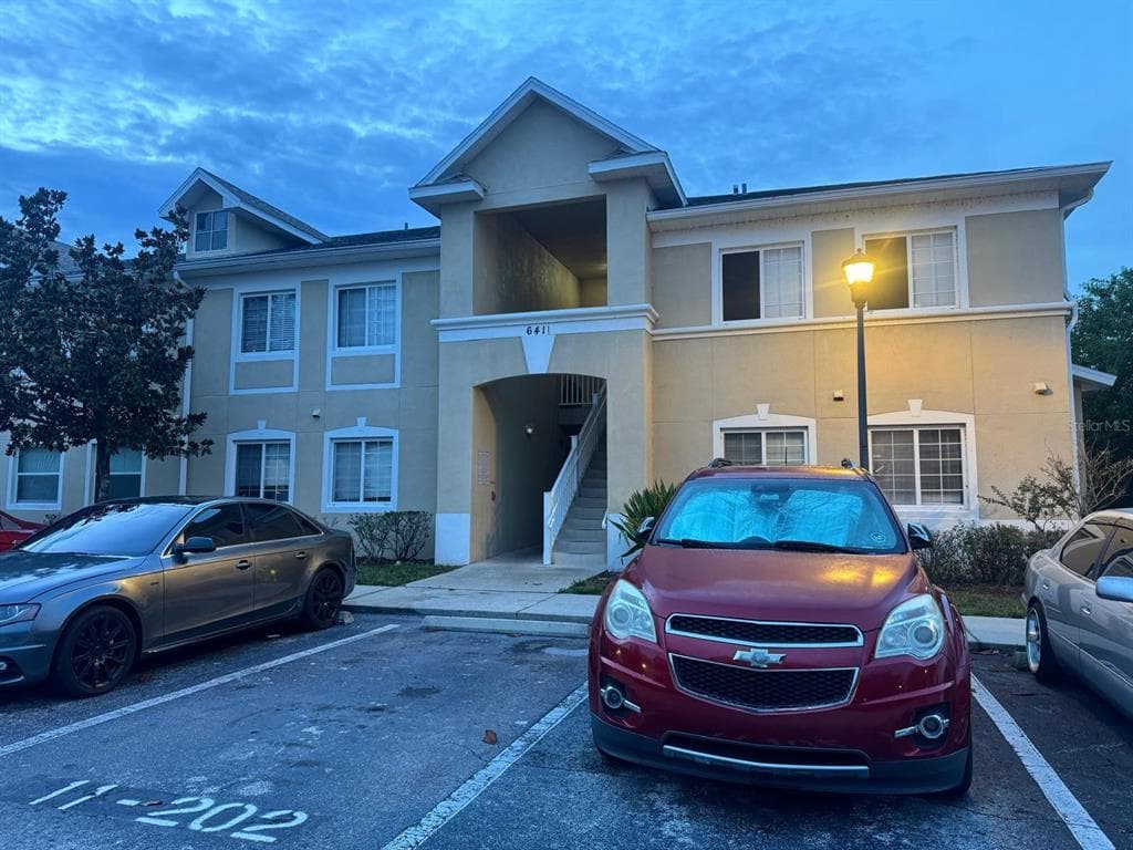 6411 CYPRESSDALE DRIVE # 202, RIVERVIEW, FL 33578 — zdjęcie 2