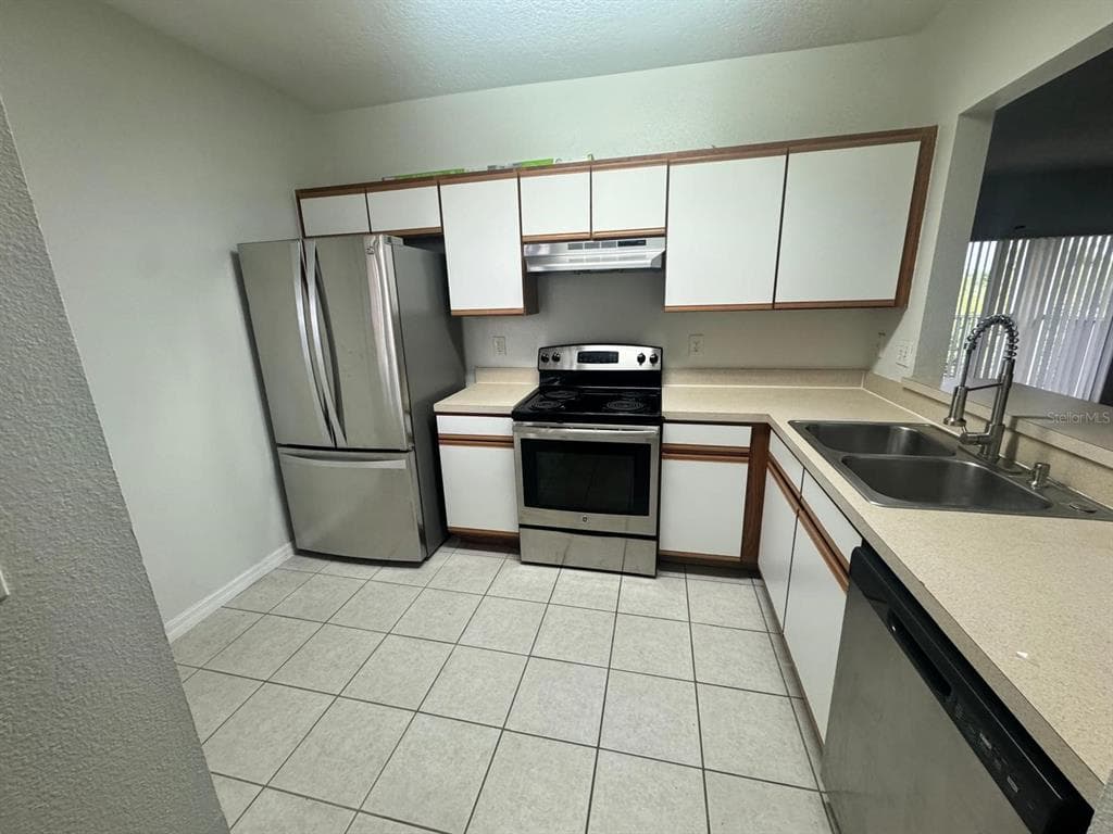 6411 CYPRESSDALE DRIVE # 202, RIVERVIEW, FL 33578 — zdjęcie 3