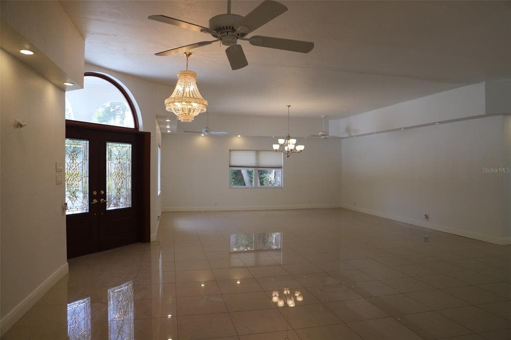 2810 61ST STREET, SARASOTA, FL 34243 — zdjęcie 3