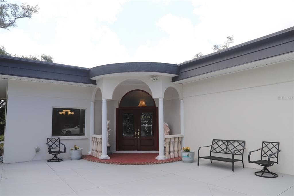 2810 61ST STREET, SARASOTA, FL 34243