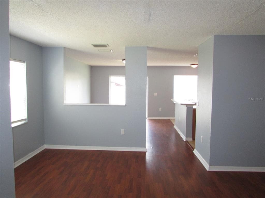 8532 EDGEWATER PLACE BOULEVARD, TAMPA, FL 33615 — zdjęcie 3
