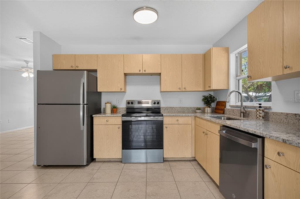 1004 17TH AVENUE W, BRADENTON, FL 34205 — zdjęcie 5