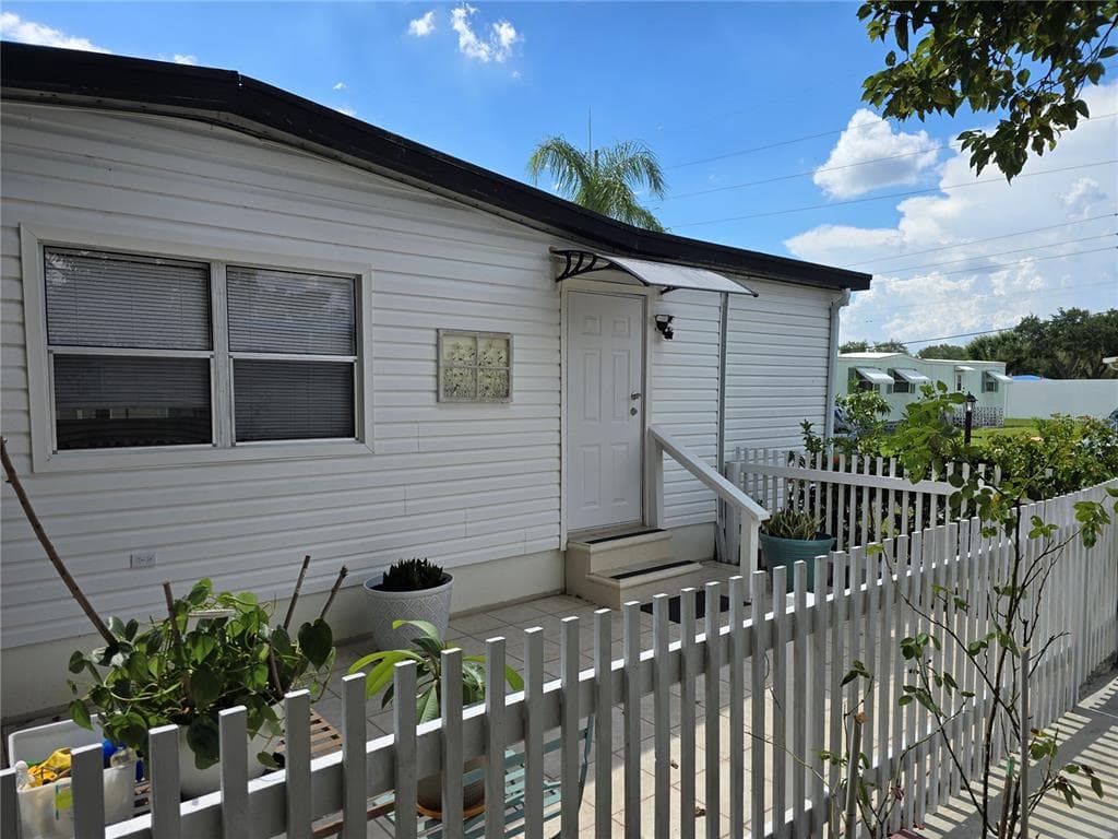 5316 53RD AVENUE E # A21, BRADENTON, FL 34203 — zdjęcie 4