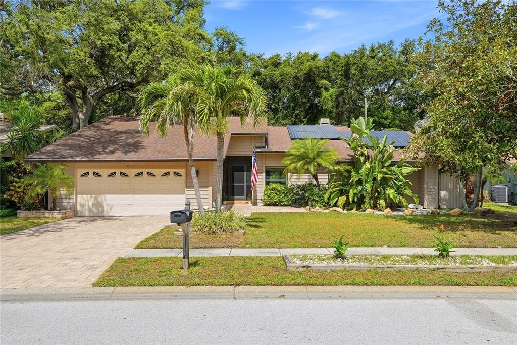 4733 LAKE VALENCIA BOULEVARD W, PALM HARBOR, FL 34684 — zdjęcie 2