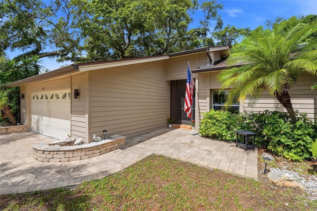 4733 LAKE VALENCIA BOULEVARD W, PALM HARBOR, FL 34684 — zdjęcie 4