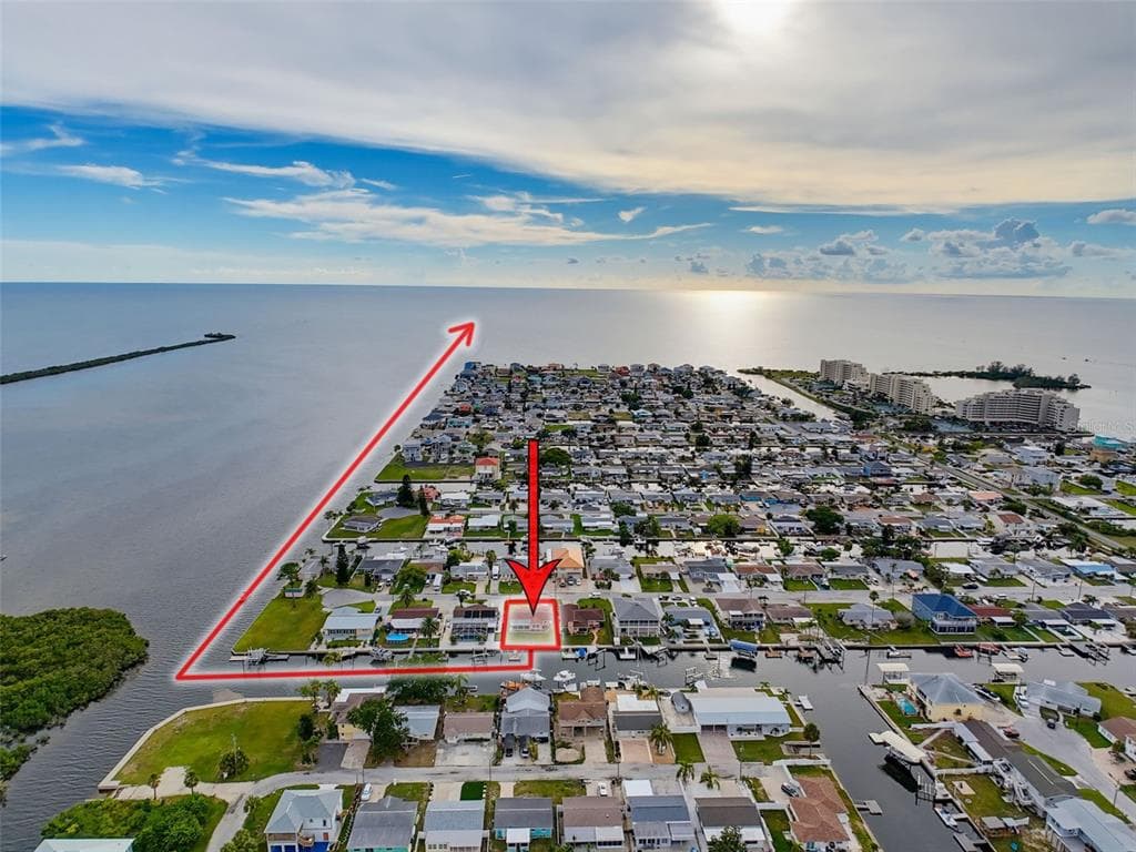 13530 MARIA DRIVE, HUDSON, FL 34667 — zdjęcie 2