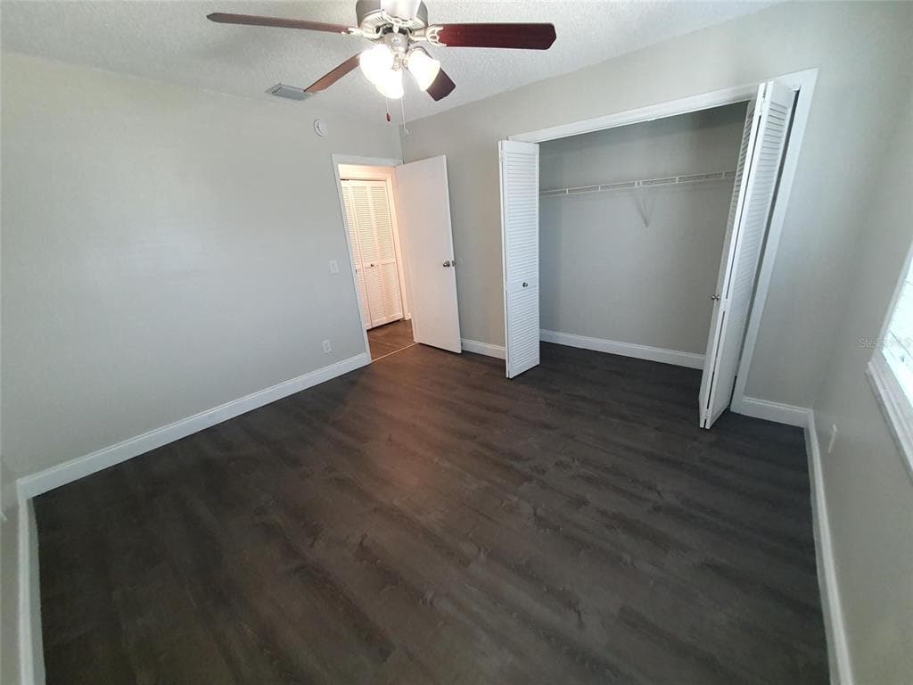 1907 ORANGE BOULEVARD WAY, PALM HARBOR, FL 34683 — zdjęcie 4