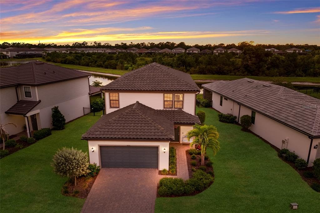 6072 BAYWOOD COURT, LAKEWOOD RANCH, FL 34211