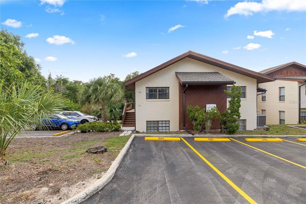 964 5TH STREET # 964, CLERMONT, FL 34711