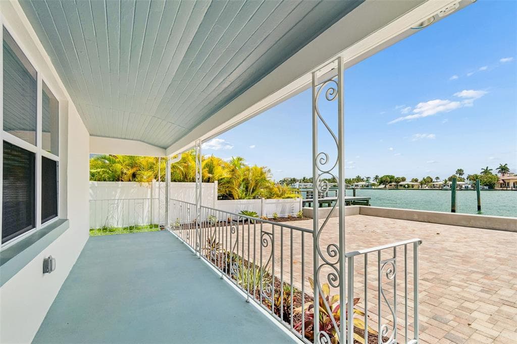 8125 BAYSHORE DRIVE, TREASURE ISLAND, FL 33706 — zdjęcie 5