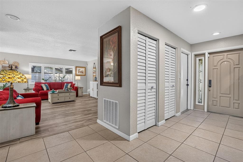 9259 119TH WAY, SEMINOLE, FL 33772 — zdjęcie 4