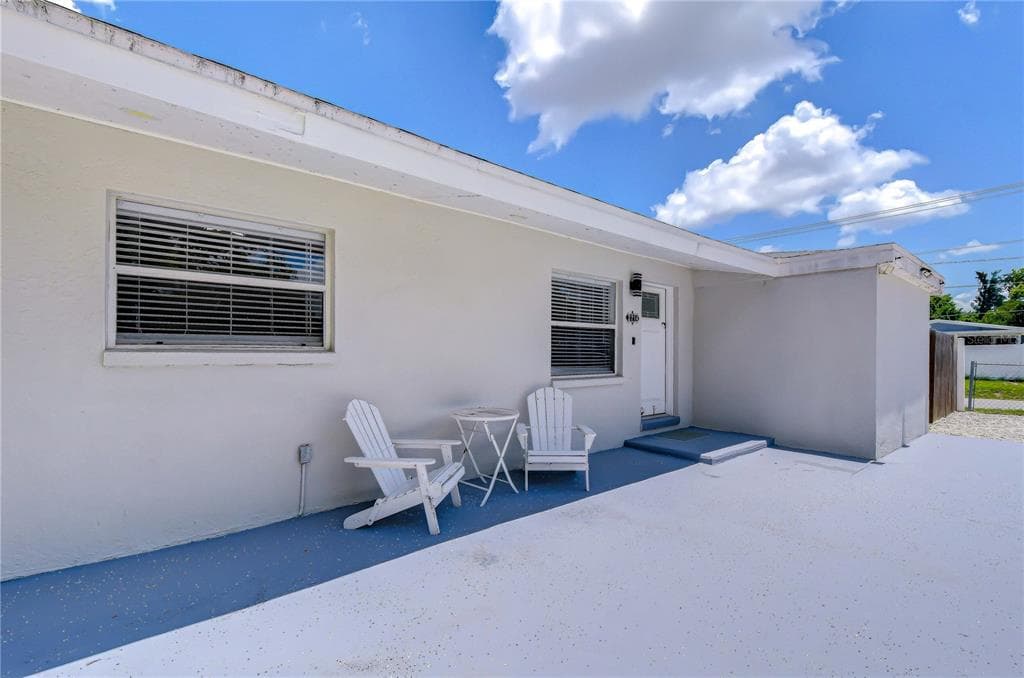 2714 E 98TH AVENUE, TAMPA, FL 33612 — zdjęcie 4