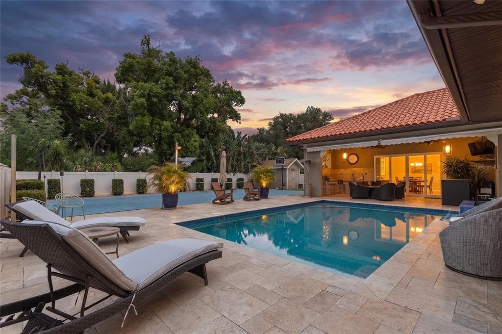 2101 W BEARSS AVENUE, TAMPA, FL 33618 — zdjęcie 2