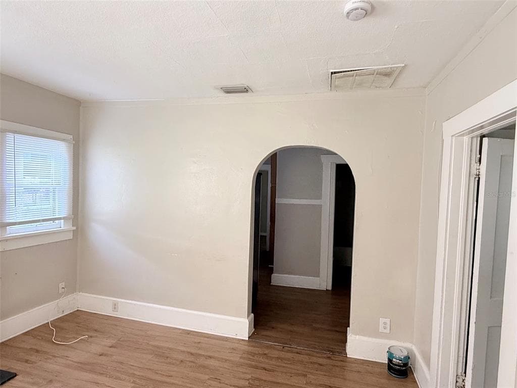 3944 14TH AVENUE S, ST PETERSBURG, FL 33711 — zdjęcie 4
