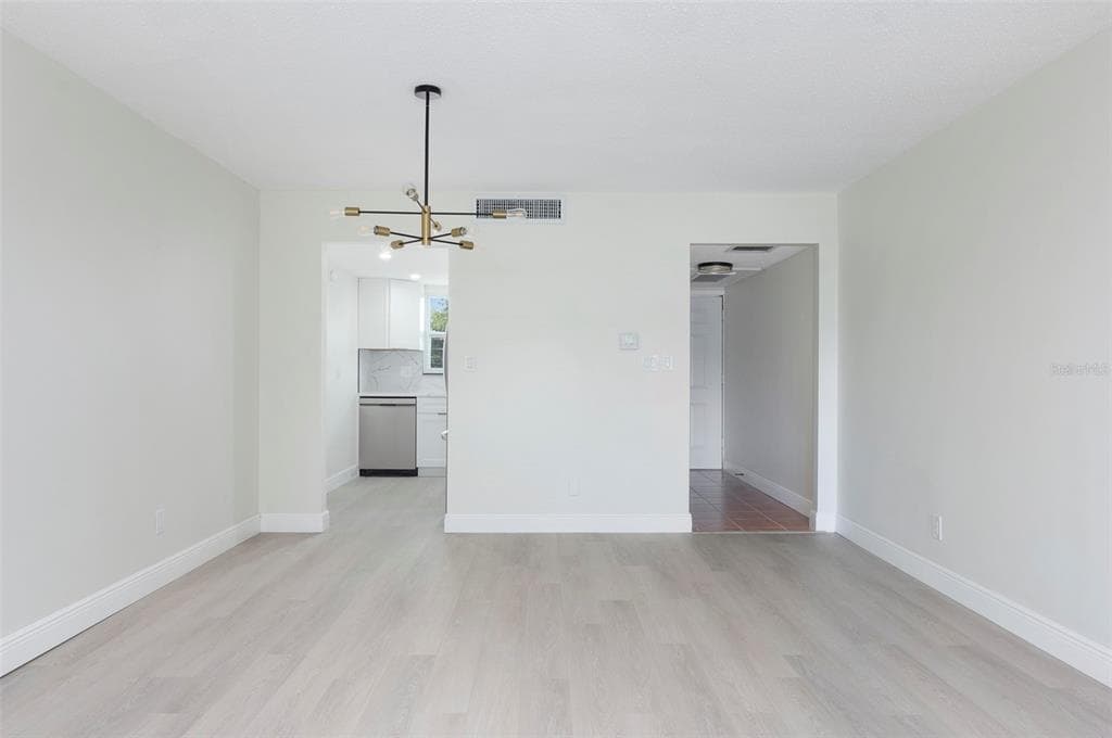 1225 58TH STREET N # 203A, ST PETERSBURG, FL 33710 — zdjęcie 5