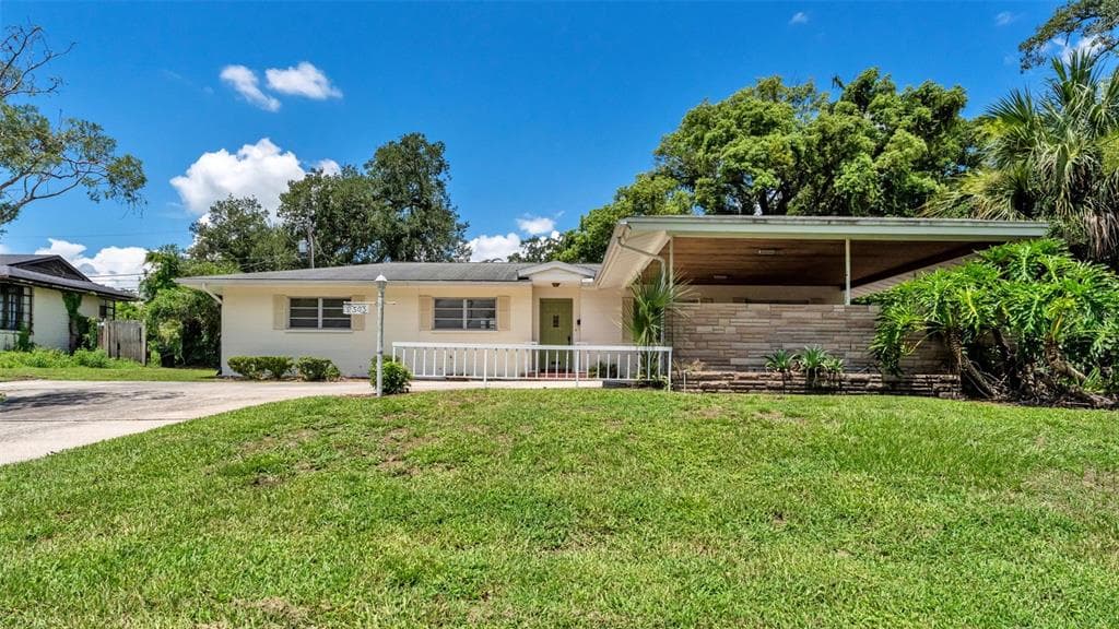 2303 COVENTRY AVENUE, LAKELAND, FL 33803