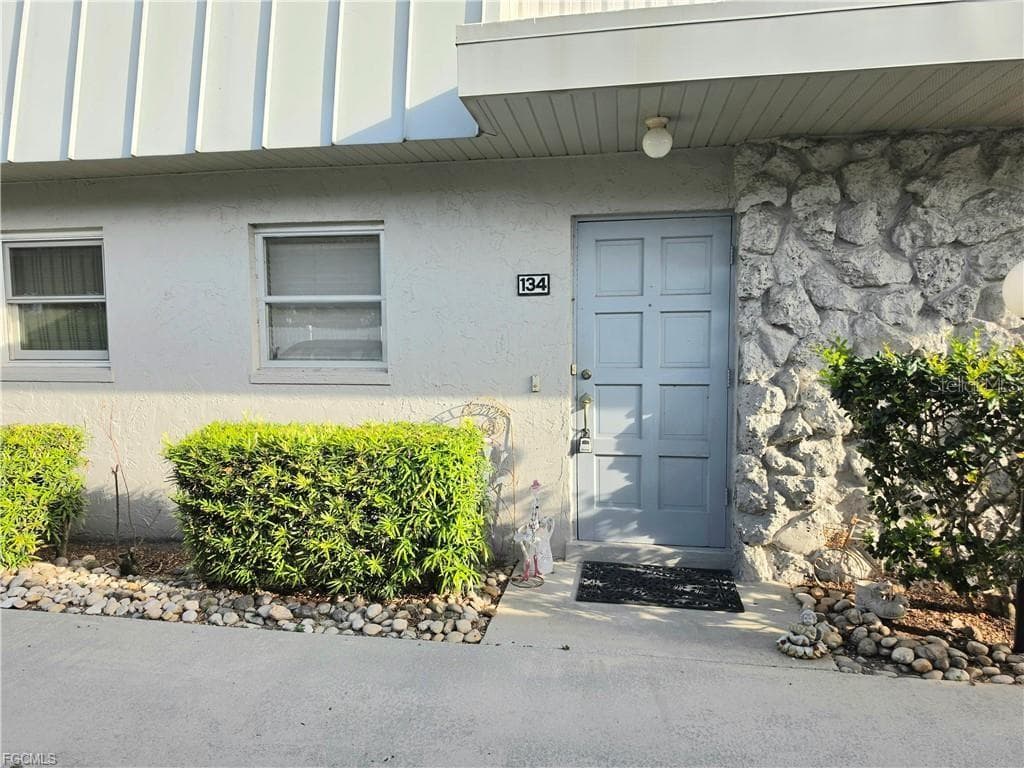 6777 WINKLER ROAD # 134, FORT MYERS, FL 33919 — zdjęcie 3