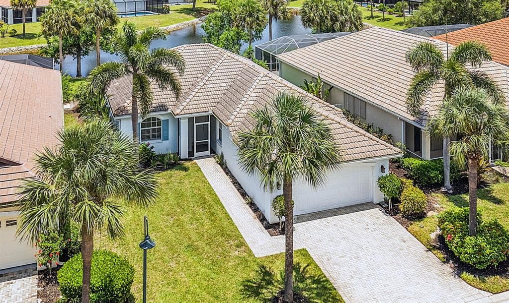 17762 COURTSIDE LANDINGS CIRCLE, PUNTA GORDA, FL 33955