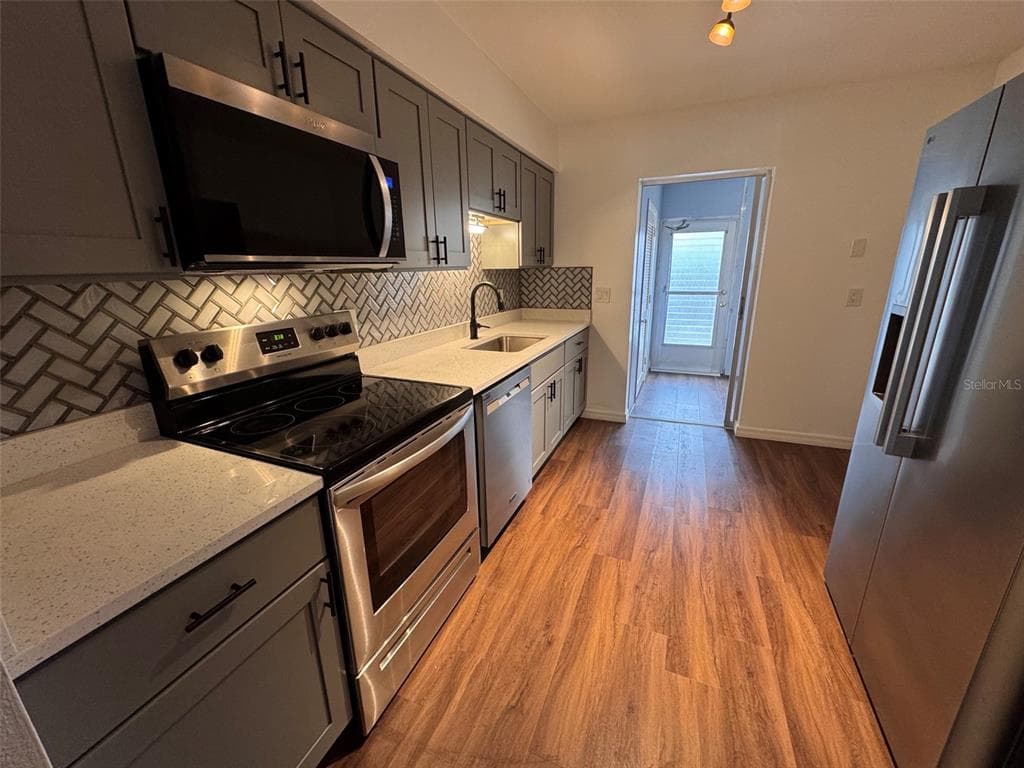 5155 9TH AVENUE N # 104, ST PETERSBURG, FL 33710 — zdjęcie 2
