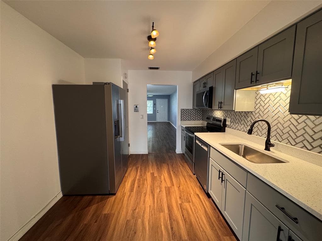 5155 9TH AVENUE N # 104, ST PETERSBURG, FL 33710 — zdjęcie 3