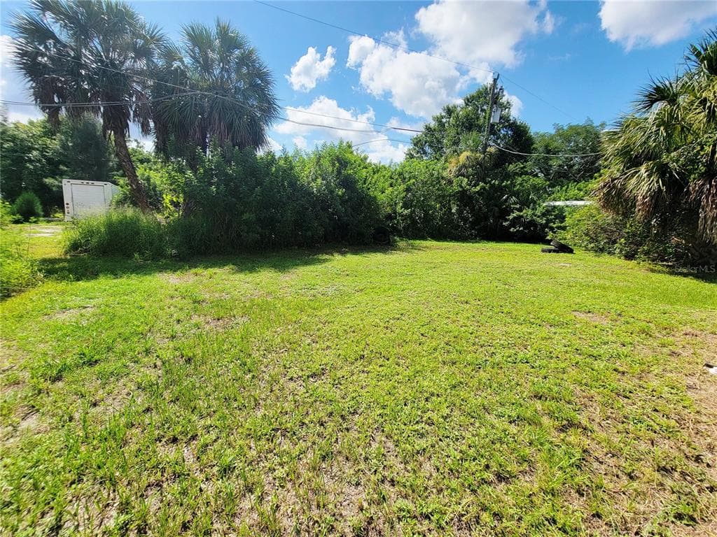 5504 WILSON DRIVE, PUNTA GORDA, FL 33982 — zdjęcie 4