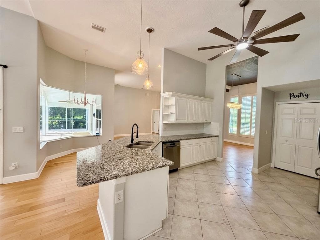 63 BAY LAKE DRIVE, ORMOND BEACH, FL 32174 — zdjęcie 4