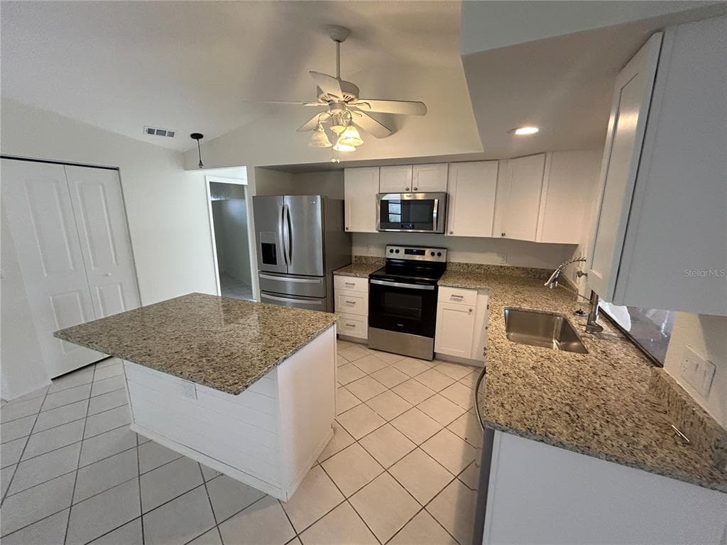 2093 RIO DE JANEIRO AVENUE, PUNTA GORDA, FL 33983 — zdjęcie 5